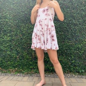 🌟RARE BRANDY MELVILLE JADA DRESS🌟